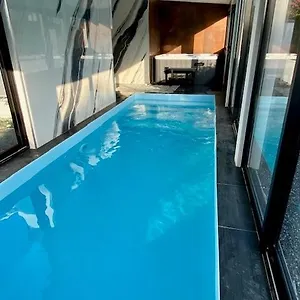 Piscine Et Jacuzzi Loft Ravissant Dans Maison Basque Anglet